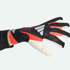 Predator Goalkeeper Glove Pro (Hybrid)