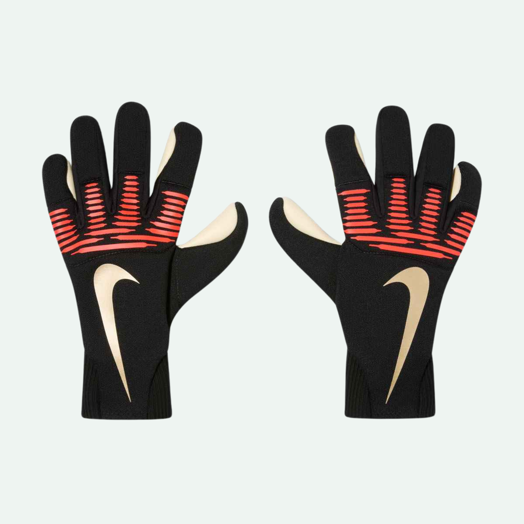 Dynamic Fit Goalkeeper Glove