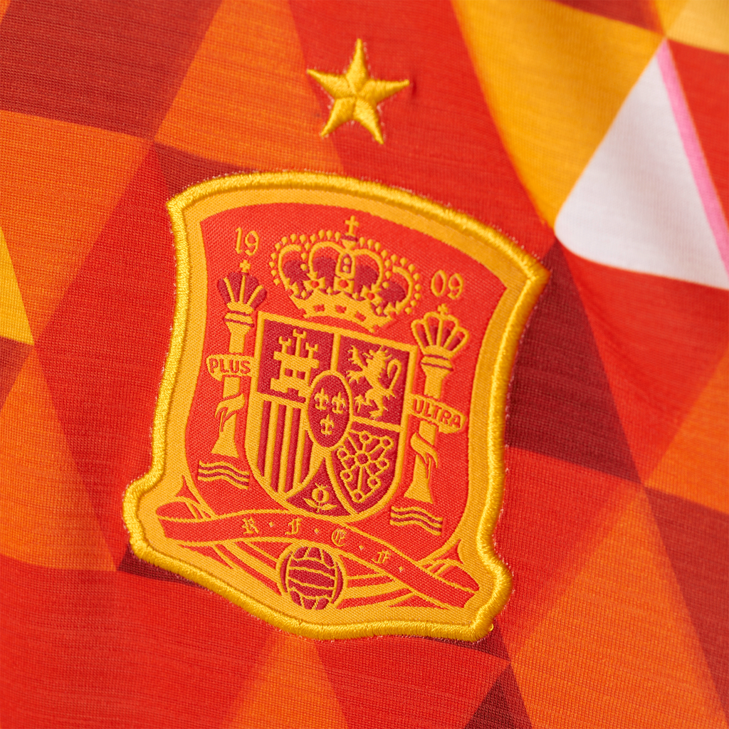 Spain 16 Away Jersey