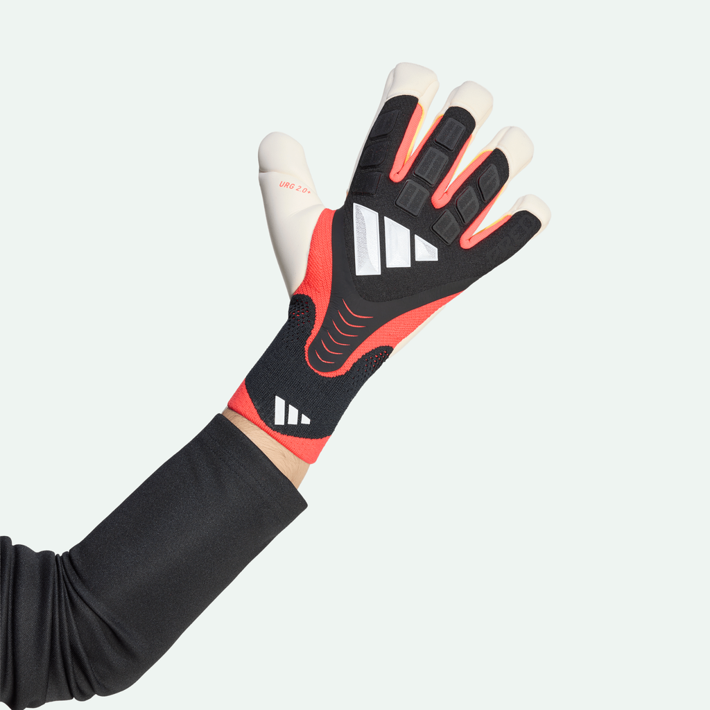 Predator Goalkeeper Glove Pro (Hybrid)