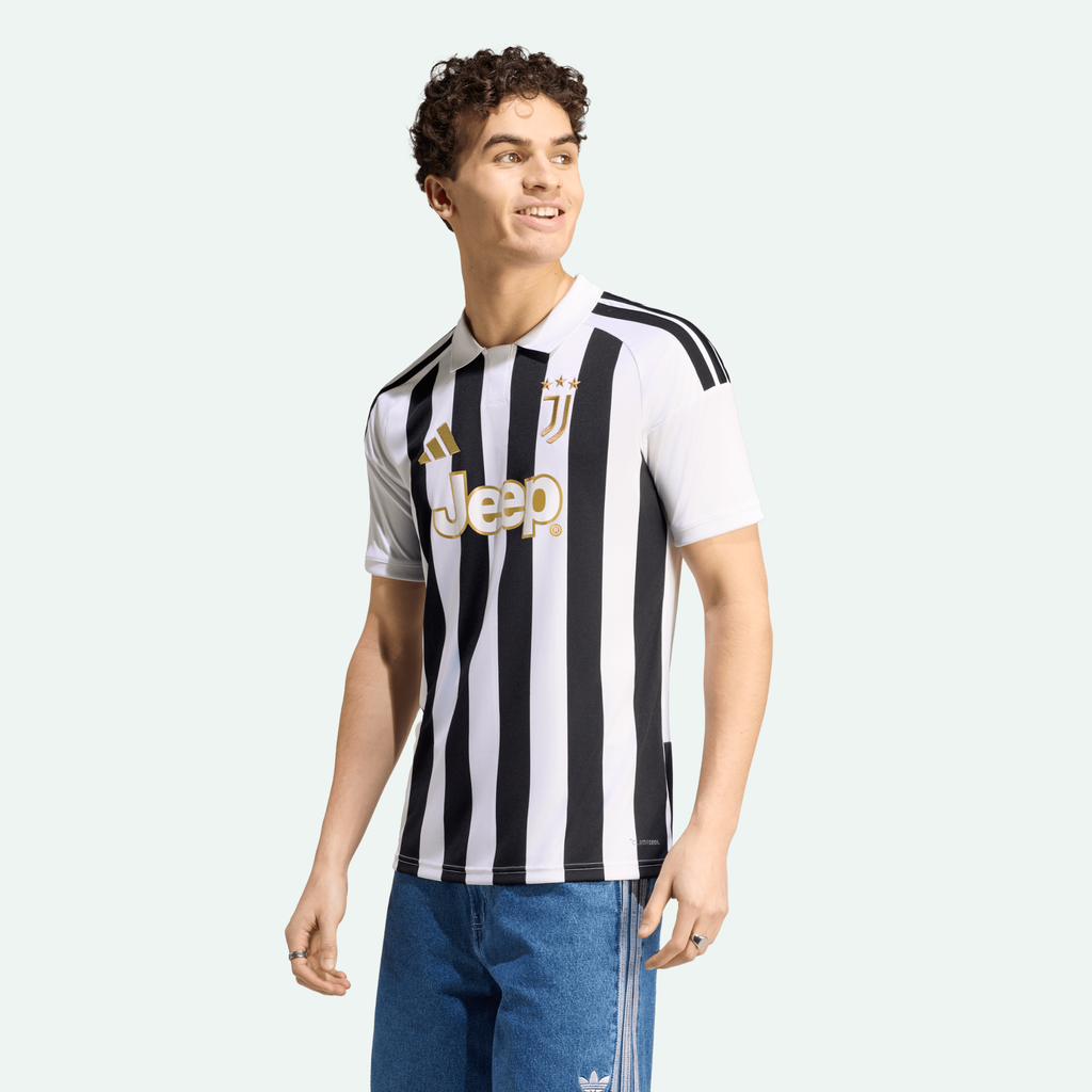 Juventus 26/27 Home Jersey