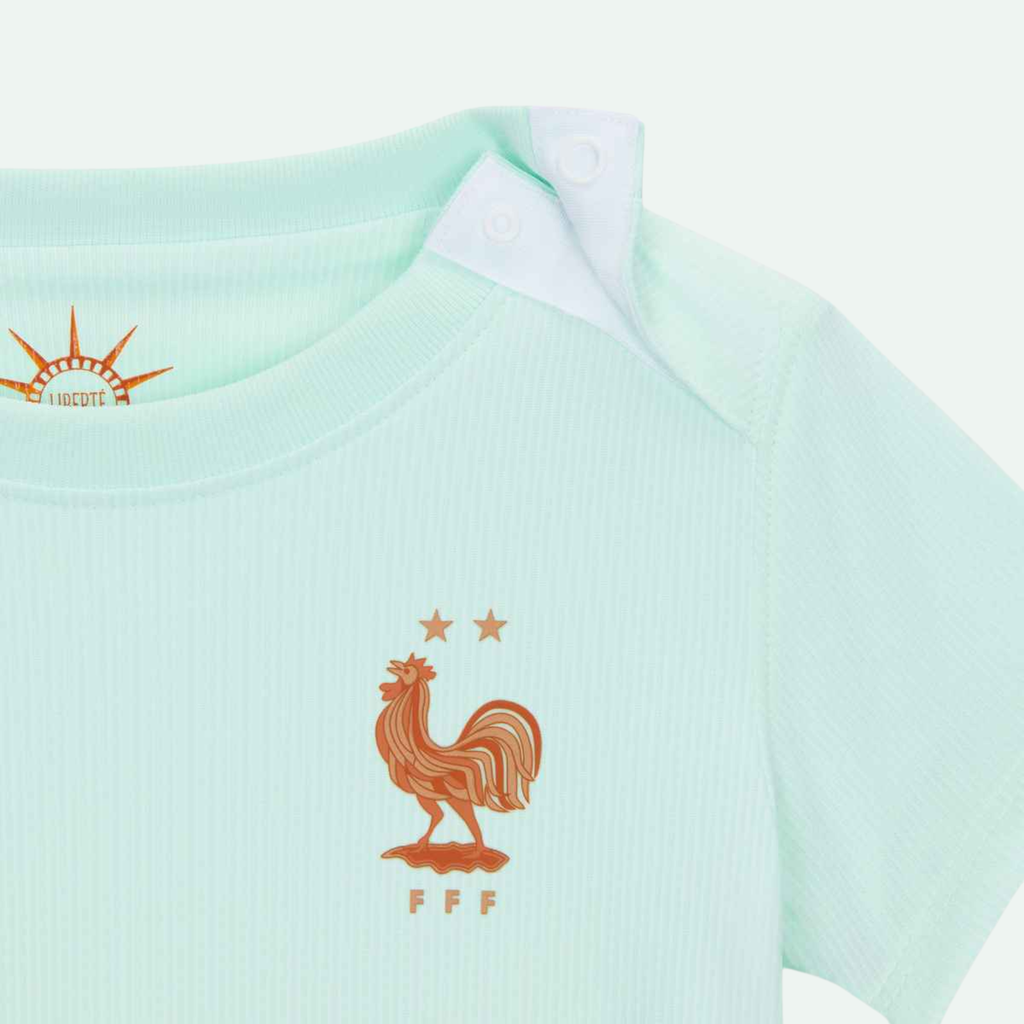 France 26 Stadium Away Baby Kit