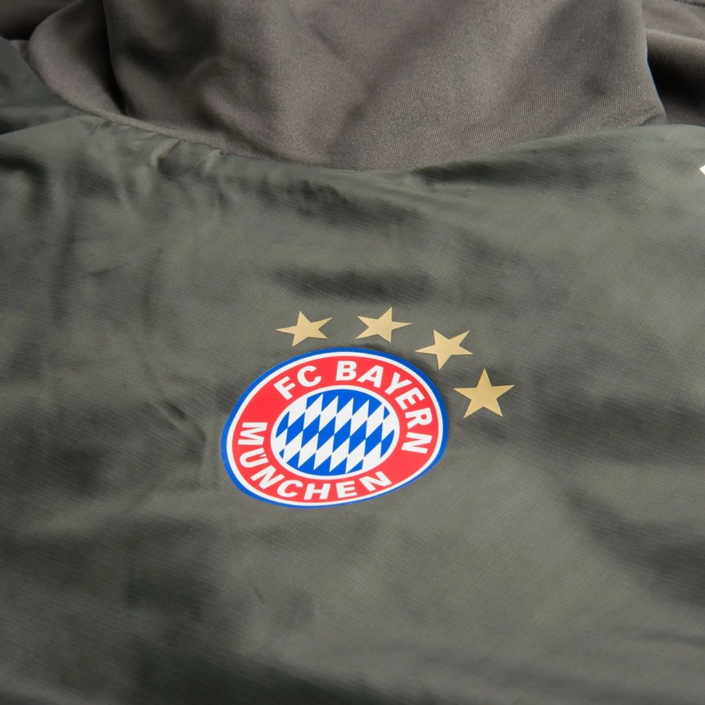 FC Bayern Champions League Training Top