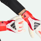Predator Goalkeeper Glove Pro (Hybrid Strap)