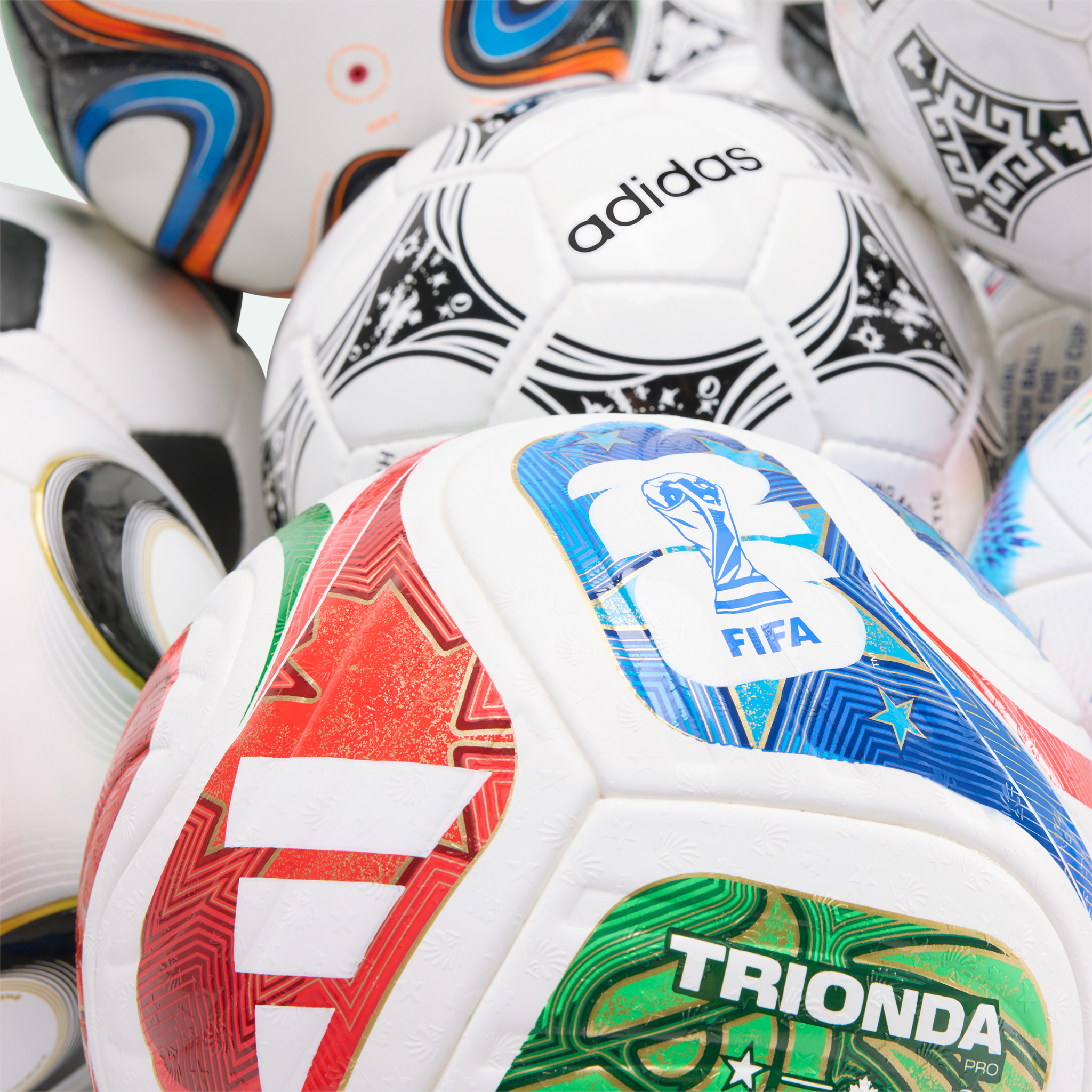 FIFA World Cup 26™ Historical Pro Ball Set